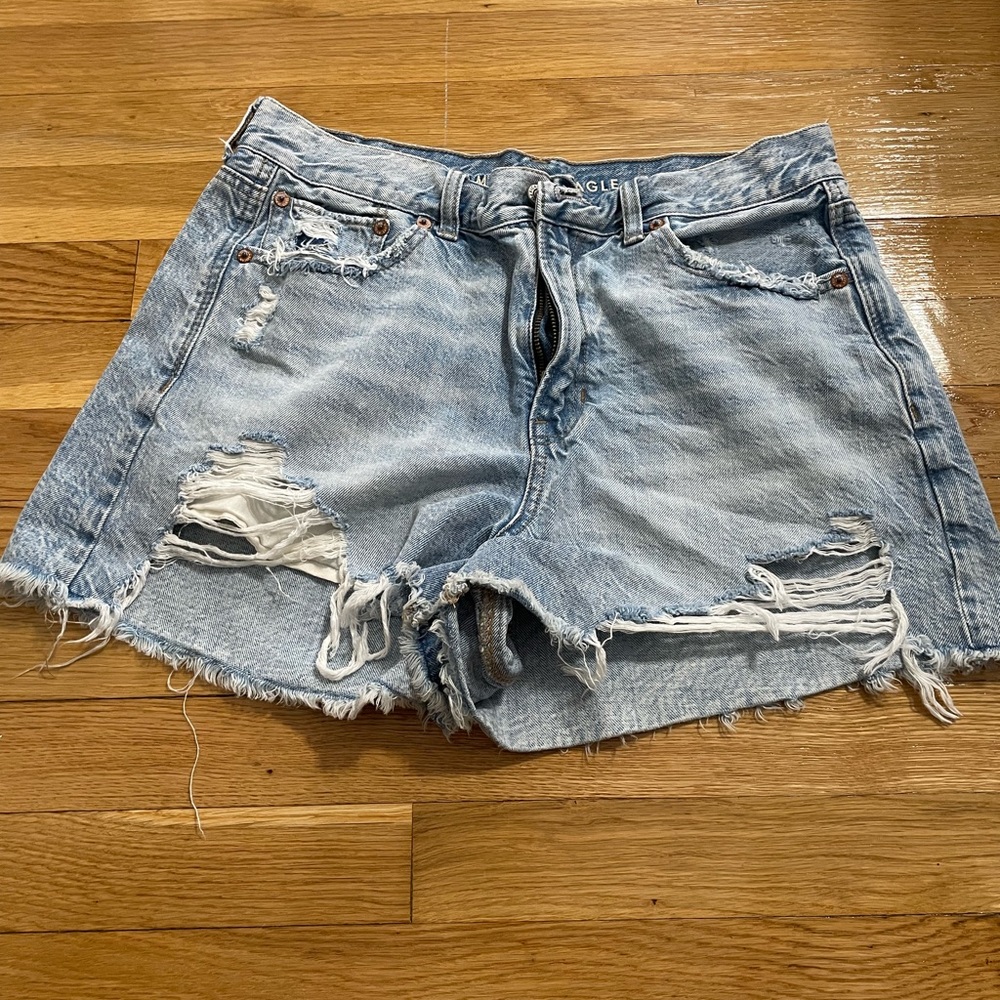 American Eagle Mom Shorts